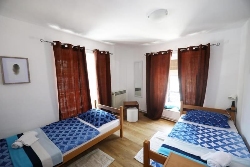 Odeon Apartment And Rooms Fiume Kültér fotó